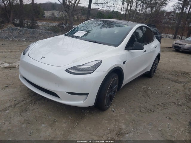 2023 TESLA MODEL Y 7SAYGDEE8PA078029 Photo 1