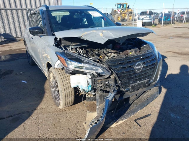 3N1CP5DV9RL541787 Nissan Kicks Sr Xtronic Cvt