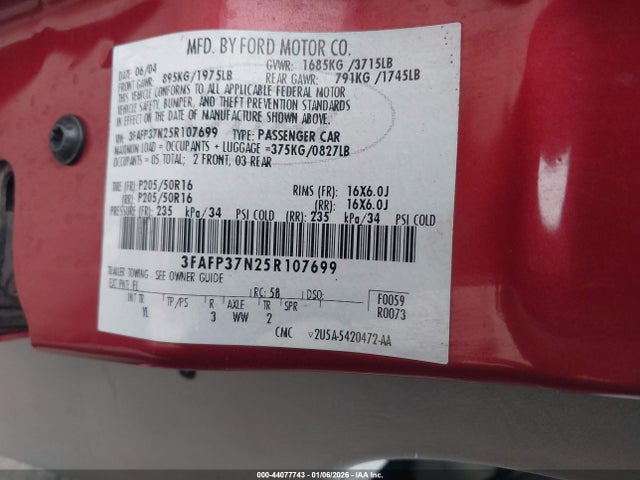 2005 FORD FOCUS 3FAFP37N25R107699 Photo 8
