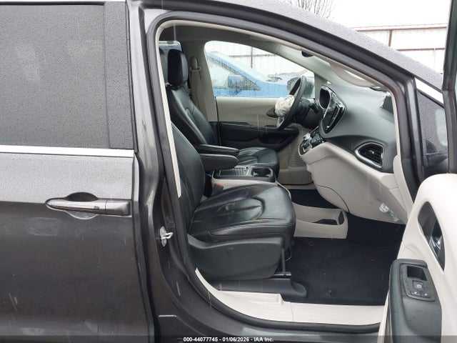 2022 CHRYSLER PACIFICA 2C4RC1BG1NR170122 Photo 4