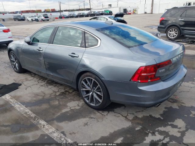 2018 VOLVO S90 LVY102MK3JP056690 Photo 2