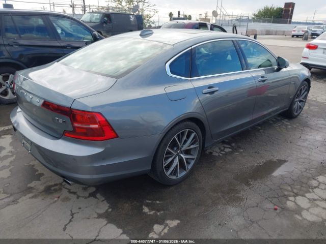 2018 VOLVO S90 LVY102MK3JP056690 Photo 3