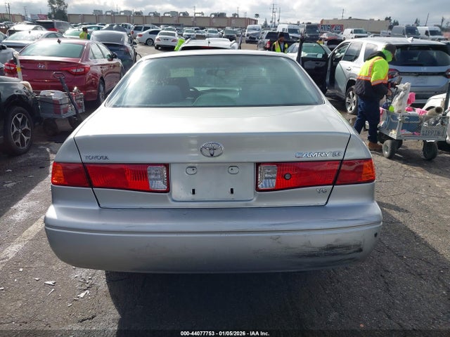 2000 Toyota Camry Le V6 მანქანა იყიდება აუქციონზე, vin: JT2BF22K4Y0261184, აუქციონის ნომერი: 44077753