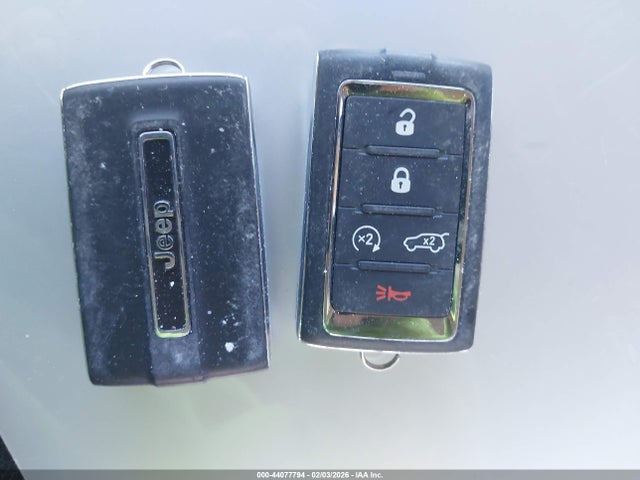 2023 JEEP GRAND CHEROKEE 4XE 1C4RJYD6XP8774866 Photo 10