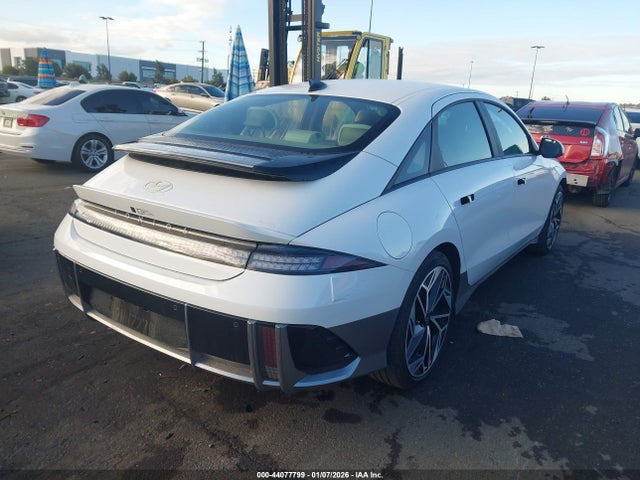 Hyundai Ioniq 6 Sel 2024 KMHM34AA0RA073928 Image 4