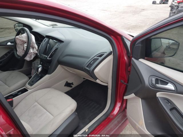 2015 FORD FOCUS 1FADP3F2XFL381389 Photo 4