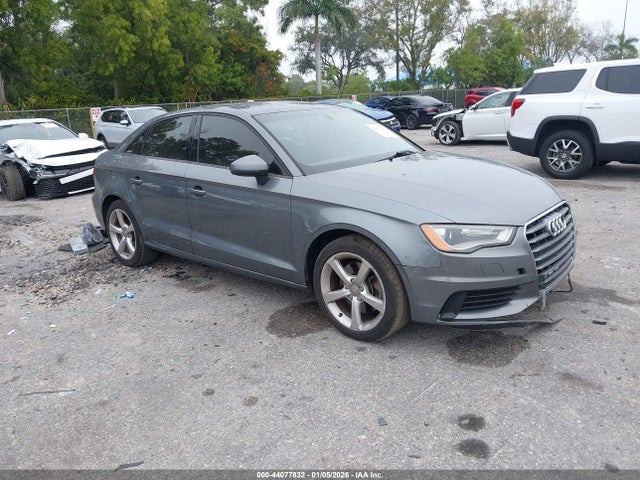 2016 AUDI A3 WAUA7GFF2G1010678 Photo 0