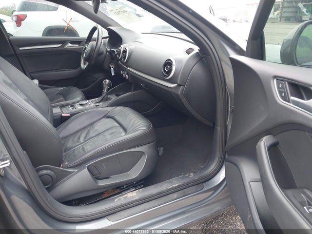 2016 AUDI A3 WAUA7GFF2G1010678 Photo 4