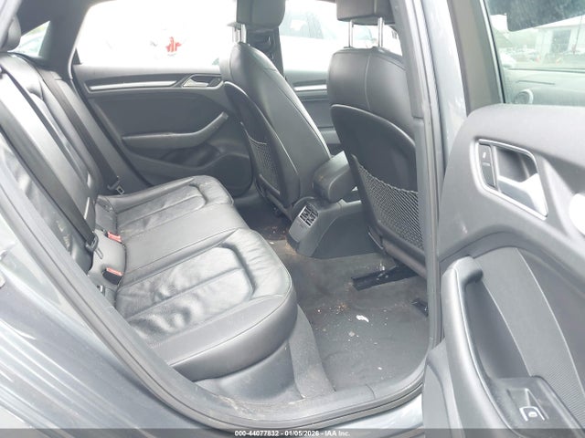 2016 AUDI A3 WAUA7GFF2G1010678 Photo 7