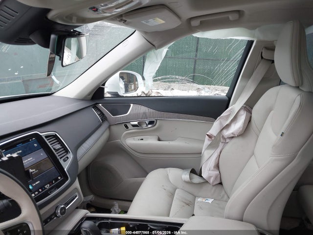 2025 Volvo Xc90 B6 Plus 7-seater მანქანა იყიდება აუქციონზე, vin: YV4062PE0S1311983, აუქციონის ნომერი: 44077868