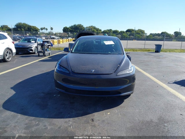 Продаж на аукціоні авто 2025 Tesla Model 3 Long Range Rear-wheel Drive/standard Rear-wheel Drive, vin: 5YJ3E1EA1SF045233, номер лоту: 44077870