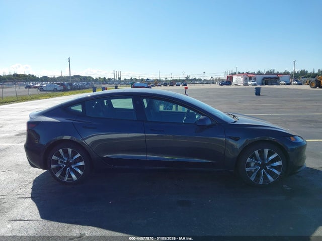 Продаж на аукціоні авто 2025 Tesla Model 3 Long Range Rear-wheel Drive/standard Rear-wheel Drive, vin: 5YJ3E1EA1SF045233, номер лоту: 44077870