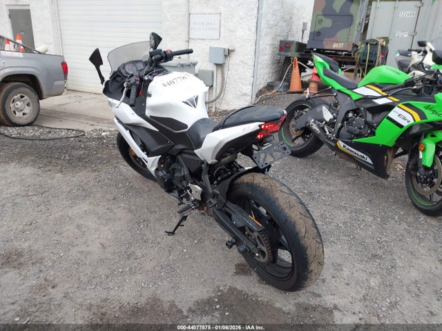 2017 KAWASAKI EX650 JKAEXEJ10HDA00300 Photo 2