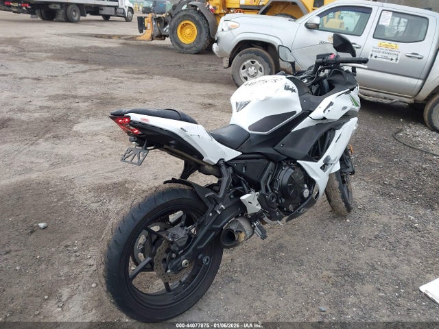 2017 KAWASAKI EX650 JKAEXEJ10HDA00300 Photo 3