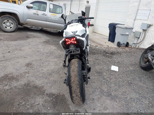 2017 KAWASAKI EX650 JKAEXEJ10HDA00300 Photo 5
