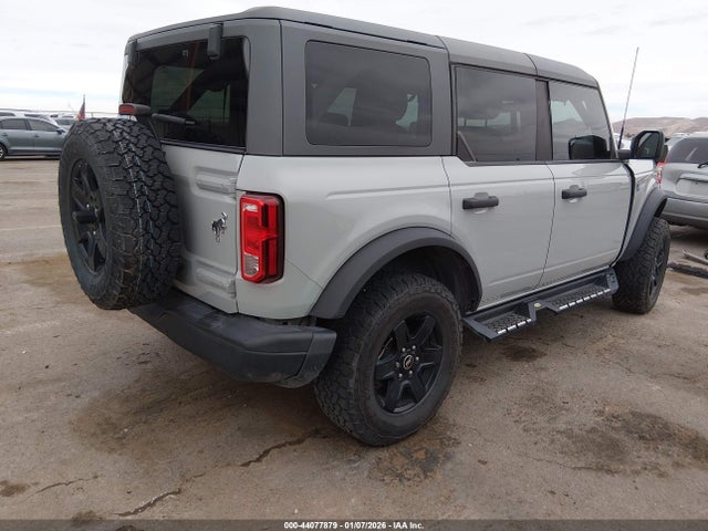 1FMEE1BPXRLA22120 Ford Bronco Black Diamond