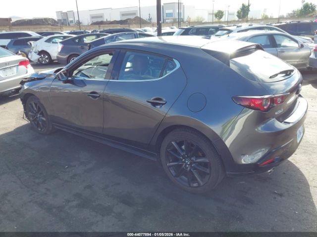 2022 MAZDA MAZDA3 JM1BPAML6N1517383 Photo 2