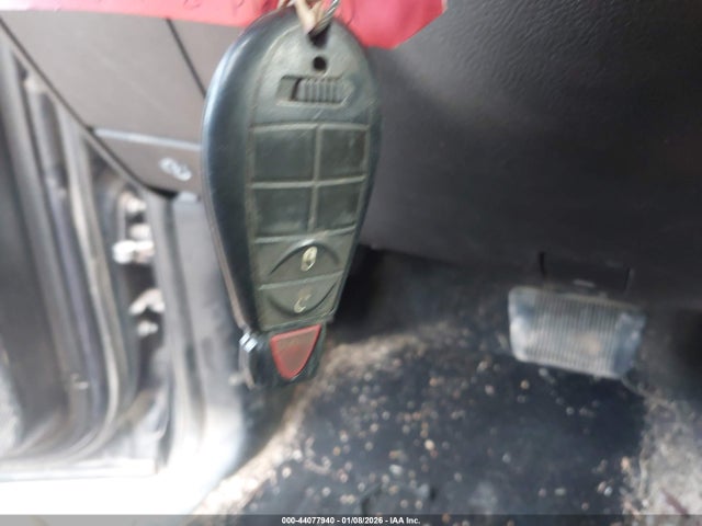 44077940 :رقم المزاد ، 3C6UR5CL5DG526255 vin ، 2013 Ram 2500 Tradesman مزاد بيع