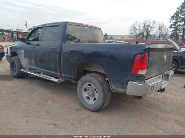 44077940 :رقم المزاد ، 3C6UR5CL5DG526255 vin ، 2013 Ram 2500 Tradesman مزاد بيع