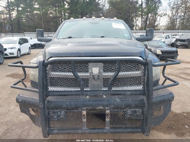 44077940 :رقم المزاد ، 3C6UR5CL5DG526255 vin ، 2013 Ram 2500 Tradesman مزاد بيع