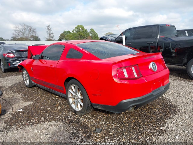 2011 FORD MUSTANG 1ZVBP8AM6B5122305 Photo 2