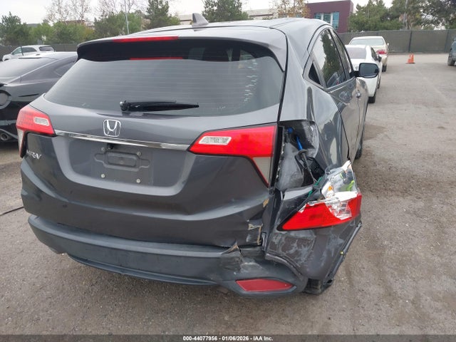 3CZRU5H32KG704345 Honda HR-V LX