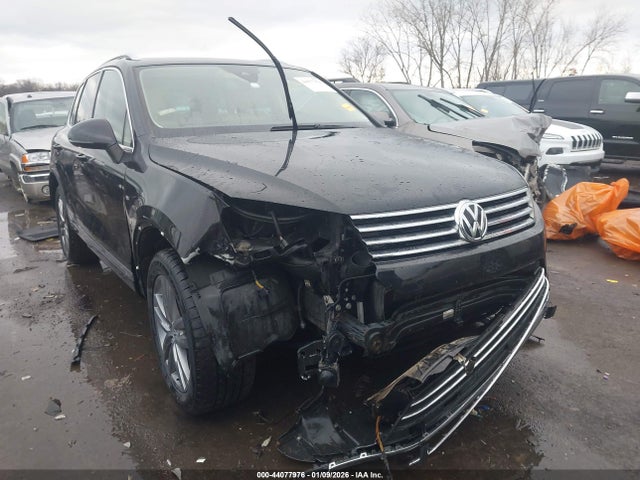 2016 VOLKSWAGEN TOUAREG WVGEF9BP3GD010023 Photo 5