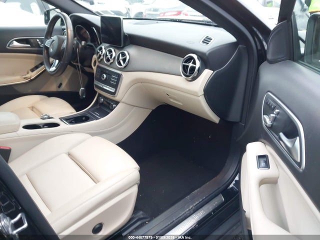2020 MERCEDES-BENZ GLA 250 WDCTG4GB3LJ666169 Photo 4