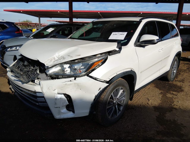 5TDJZRFH6KS619519 Toyota Highlander Xle