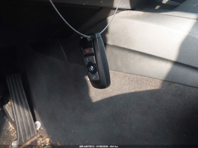 2017 BMW 320I WBA8E1G58HNU12979 Photo 10