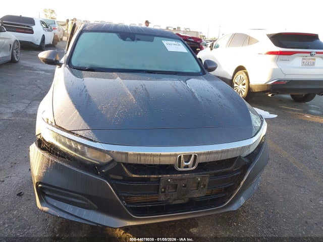 Honda ACCORD LX 2018 1HGCV1F13JA009602 Image 12