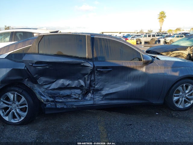 Honda ACCORD LX 2018 1HGCV1F13JA009602 Image 13