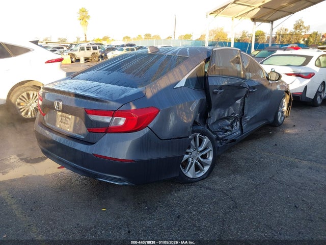 Honda ACCORD LX 2018 1HGCV1F13JA009602 Image 4