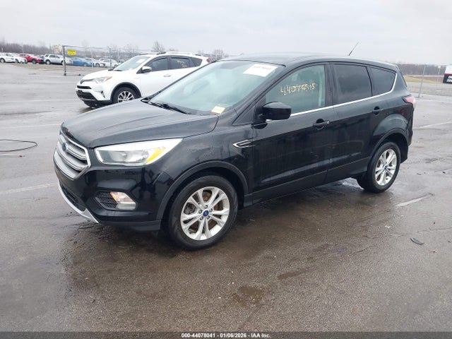 1FMCU0G94HUA21889 Ford ESCAPE SE