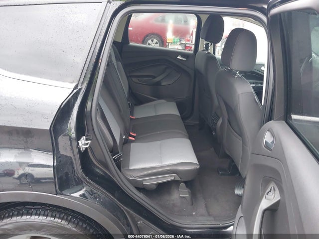 1FMCU0G94HUA21889 Ford ESCAPE SE