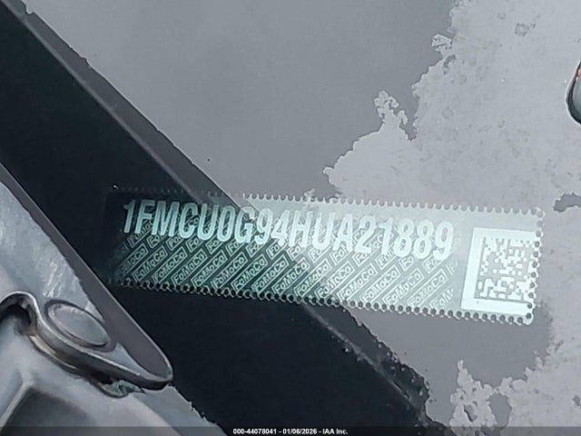 1FMCU0G94HUA21889 Ford ESCAPE SE