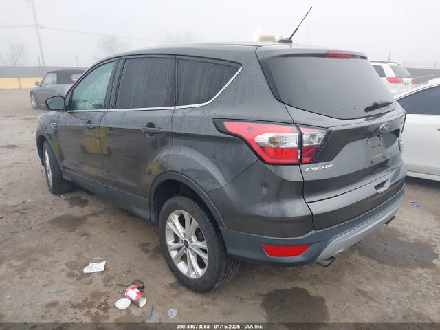 1FMCU9GD3HUE49557 Ford ESCAPE SE
