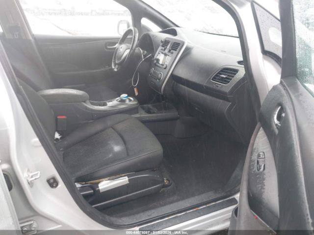 2013 NISSAN LEAF 1N4AZ0CP3DC400714 Photo 4