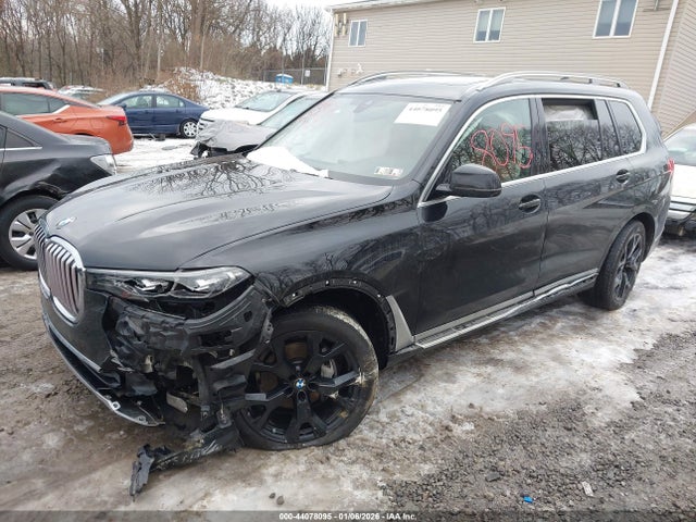 2022 BMW X7 5UXCW2C04N9L13640 Photo 1