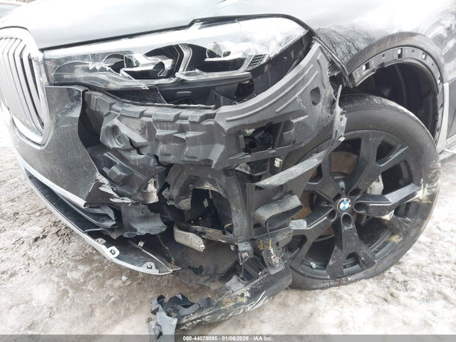 2022 BMW X7 5UXCW2C04N9L13640 Photo 5