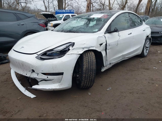 2022 TESLA MODEL 3 5YJ3E1EA5NF335835 Photo 5