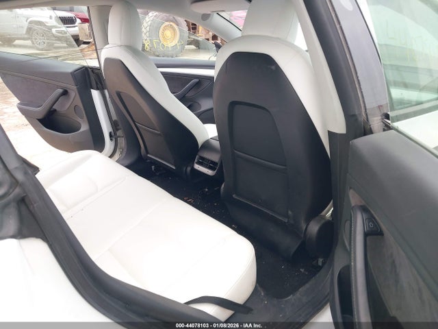 2022 TESLA MODEL 3 5YJ3E1EA5NF335835 Photo 7