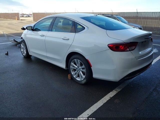 Aukcja sprzedaży 2015 Chrysler 200 Limited, vin: 1C3CCCABXFN728642, numer aukcji: 44078121