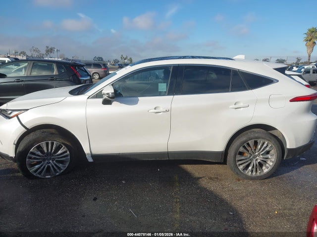 Toyota Venza Limited 2023 JTEAAAAH6PJ147726 Image 14