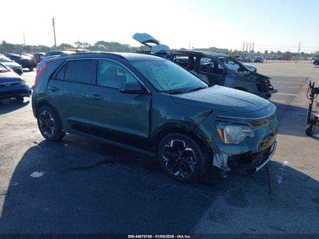 2023 KIA NIRO EV KNDCR3L10P5045185