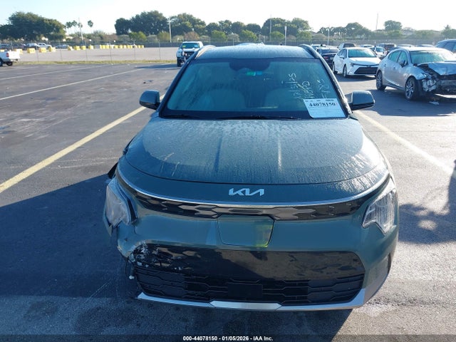 KNDCR3L10P5045185 KIA Niro Ev Wind