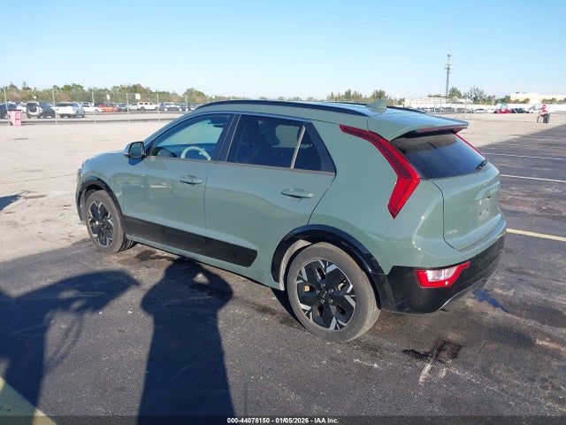 2023 KIA NIRO EV KNDCR3L10P5045185 Photo 2