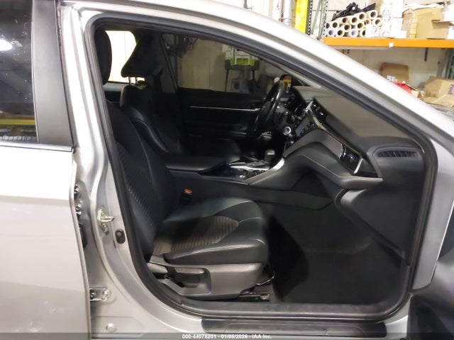 2020 TOYOTA CAMRY 4T1G11AK3LU317894 Photo 4