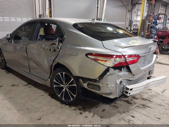 2020 TOYOTA CAMRY 4T1G11AK3LU317894 Photo 5