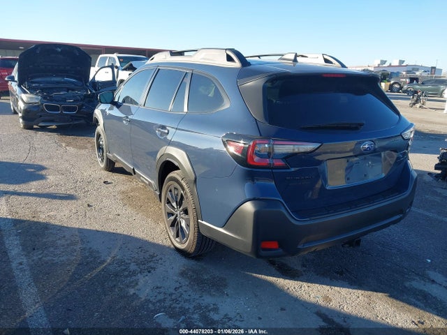 44078203 :رقم المزاد ، 4S4BTAJC0P3186013 vin ، 2023 Subaru Outback Onyx Edition مزاد بيع